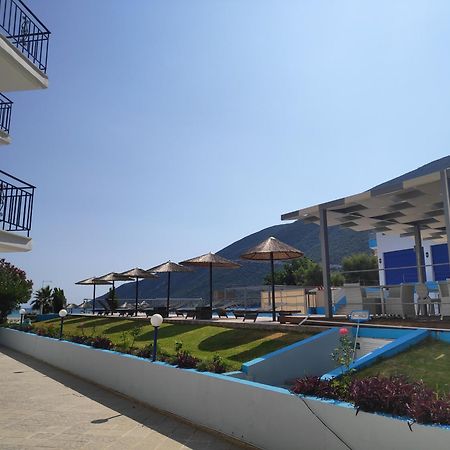 Surf Hotel Vasilikí Quarto foto